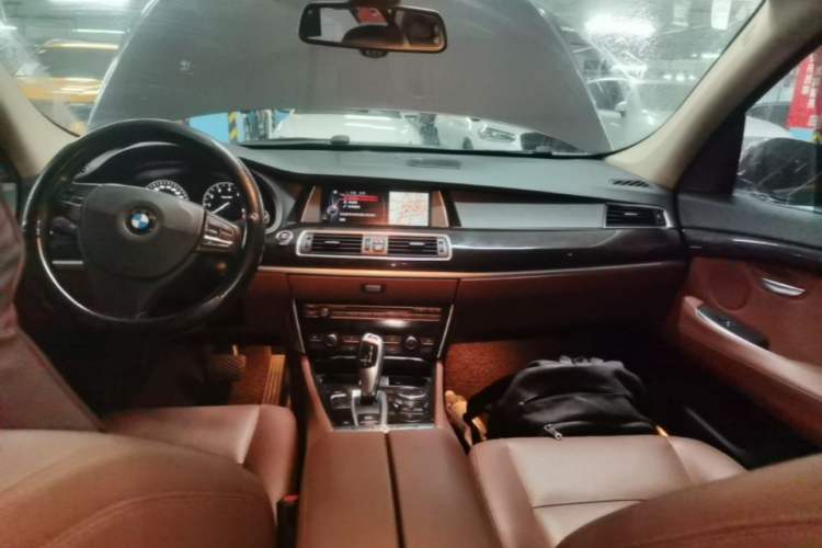 Used BMW 5 Series GT 2015 528i Leading Model Audio And AC Panel