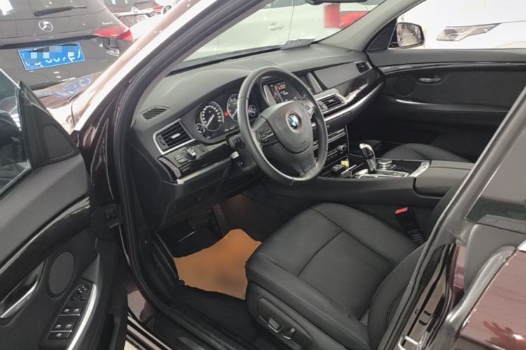 Used BMW 5 Series GT 2015 528i Leading Model Driver Seat