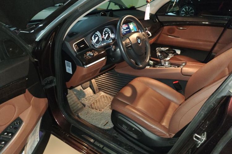 Used BMW 5 Series GT 2015 528i Leading Model Driver Seat