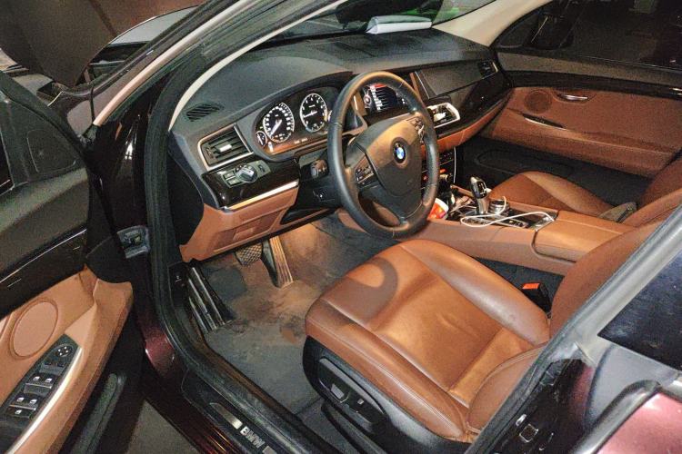 Used BMW 5 Series GT 2015 528i Leading Model Driver Seat