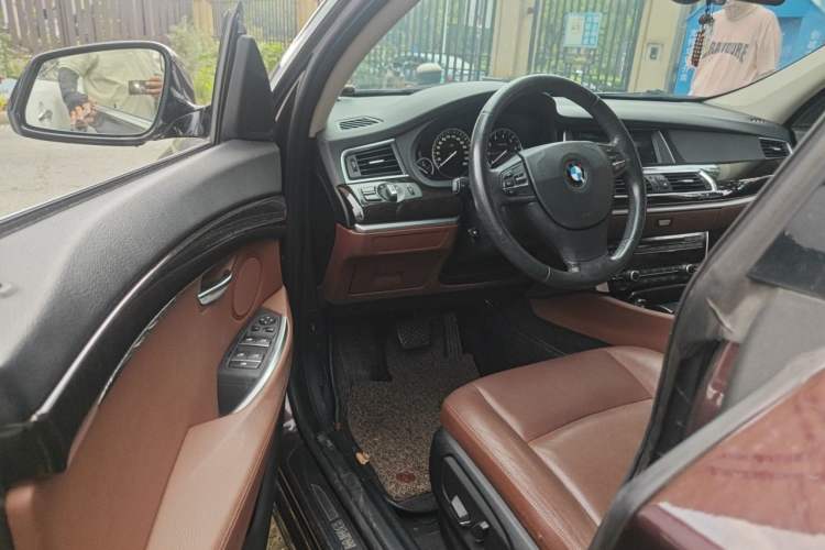 Used BMW 5 Series GT 2015 528i Leading Model Driver Seat