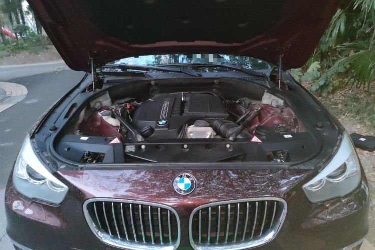 Used BMW 5 Series GT 2015 535i Luxury Edition Engine Bay