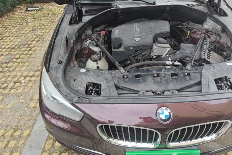 Used BMW 5 Series GT 2015 528i Leading Model Engine Bay Right