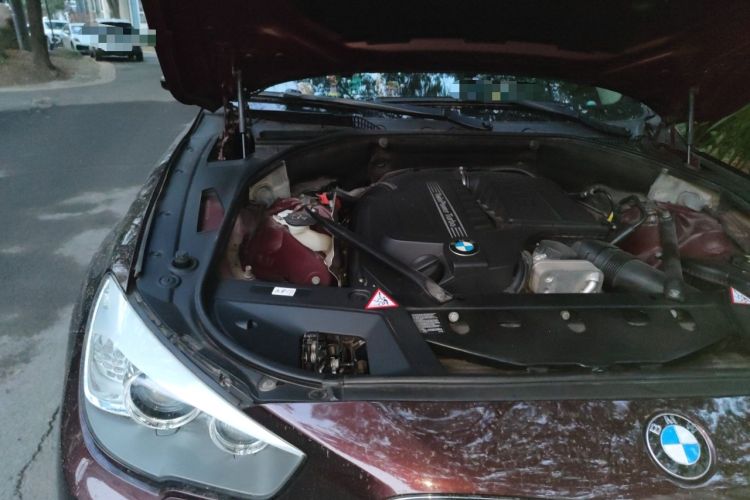 Used BMW 5 Series GT 2015 535i Luxury Edition Engine Bay Right
