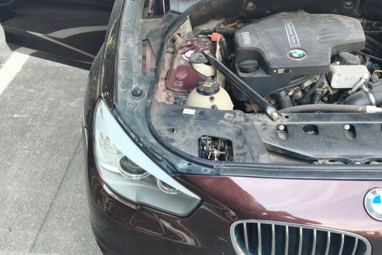 Used BMW 5 Series GT 2015 528i Leading Model Engine Bay Right
