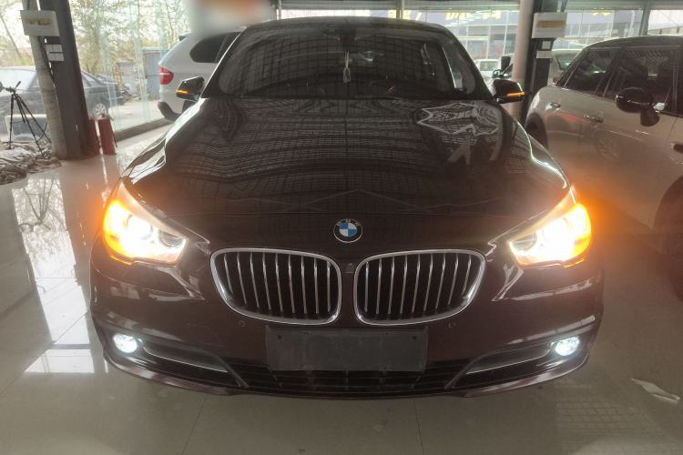 Used BMW 5 Series GT 2015 528i Leading Model Exterior 1