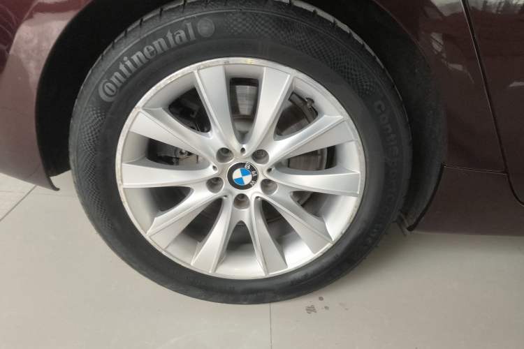 Used BMW 5 Series GT 2015 528i Leading Model Exterior 8