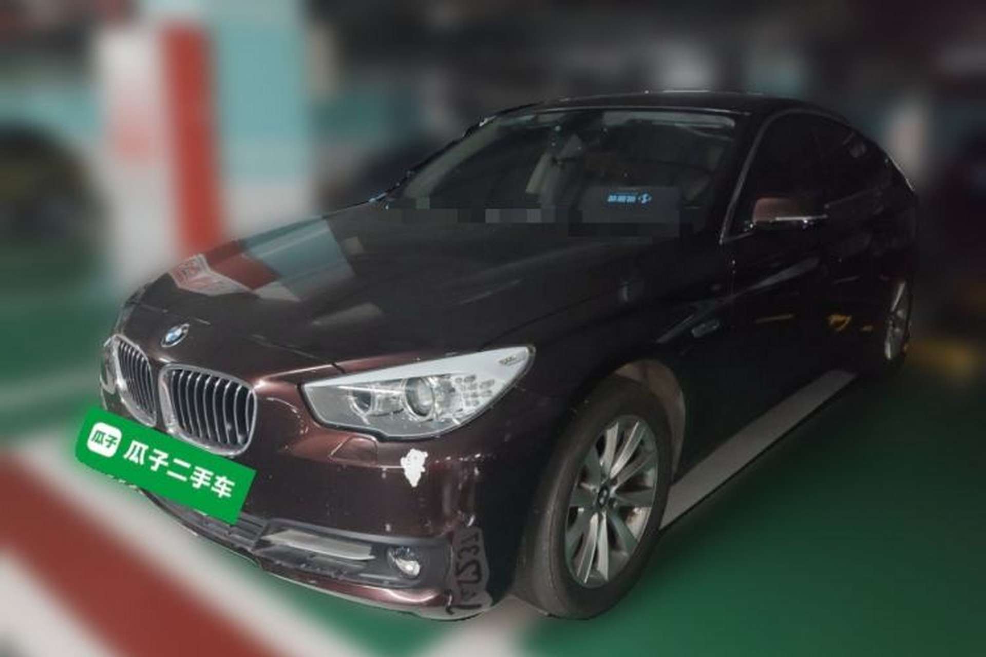 Used BMW 5 Series GT 2015 528i Leading Model Front Left 45 Deg