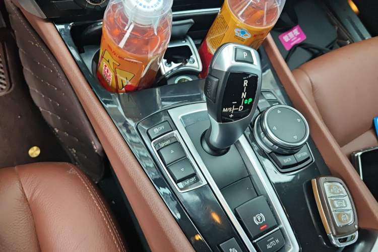 Used BMW 5 Series GT 2015 528i Leading Model Gear Lever