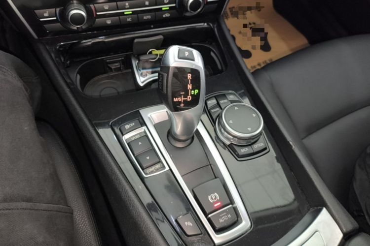 Used BMW 5 Series GT 2015 528i Leading Model Gear Lever