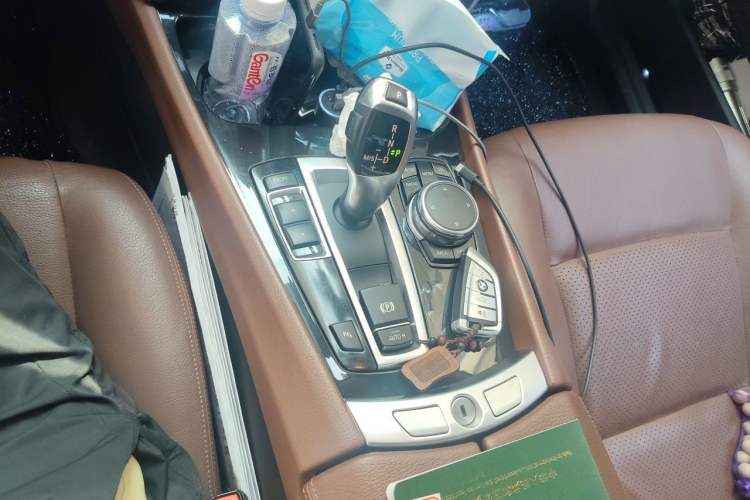 Used BMW 5 Series GT 2015 535i Leading Model Gear Lever