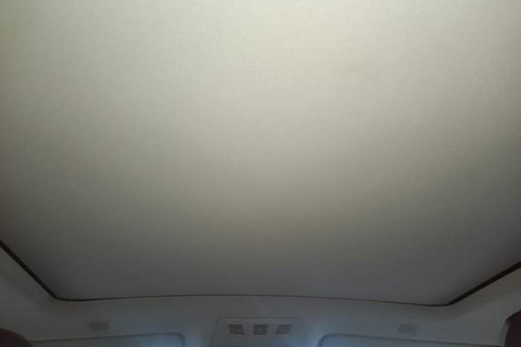 Used BMW 5 Series GT 2015 528i Leading Model Headliner