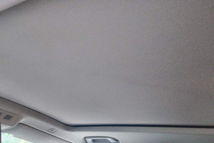 Used BMW 5 Series GT 2015 528i Leading Model Headliner