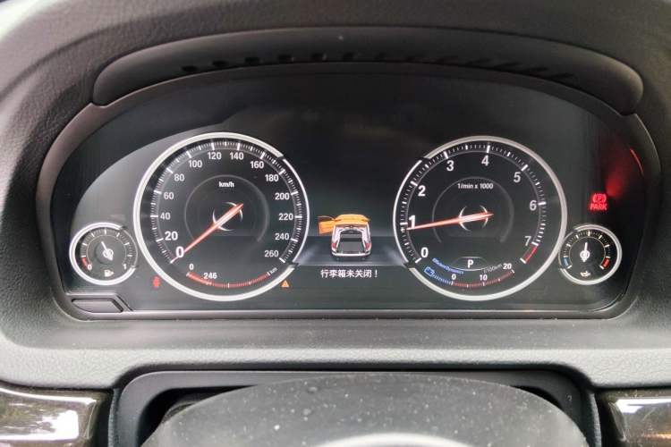 Used BMW 5 Series GT 2015 528i Leading Model Instrument Cluster