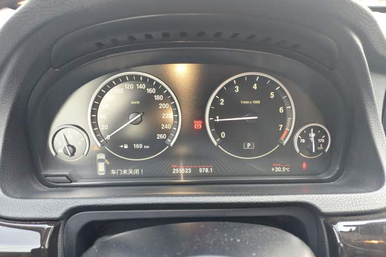 Used BMW 5 Series GT 2015 528i Leading Model Instrument Cluster