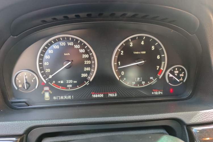 Used BMW 5 Series GT 2015 535i Leading Model Instrument Cluster