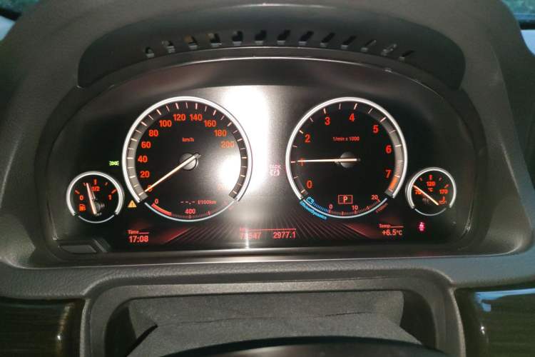 Used BMW 5 Series GT 2015 535i Luxury Edition Instrument Cluster