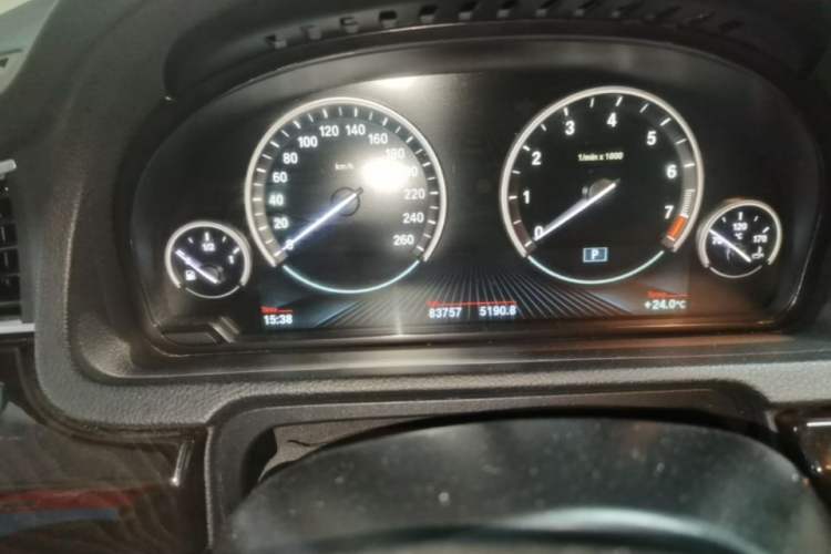Used BMW 5 Series GT 2015 528i Leading Model Instrument Cluster