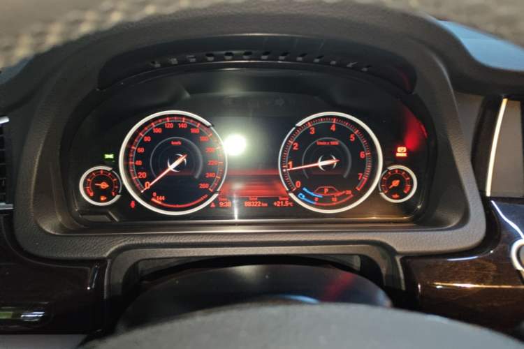 Used BMW 5 Series GT 2015 528i Leading Model Instrument Cluster