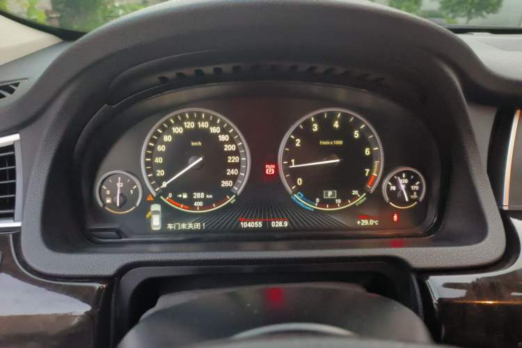 Used BMW 5 Series GT 2015 528i Leading Model Instrument Cluster