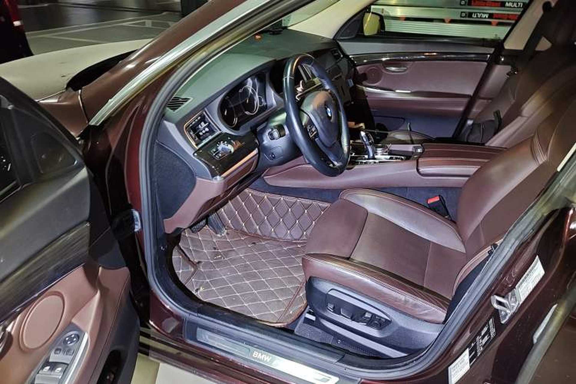 Used BMW 5 Series GT 2015 528i Luxury Edition Interior 3