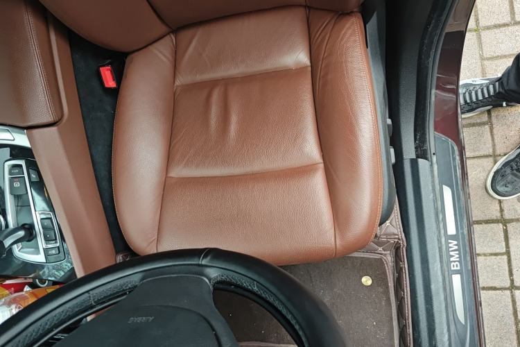 Used BMW 5 Series GT 2015 528i Leading Model Left Front Seat