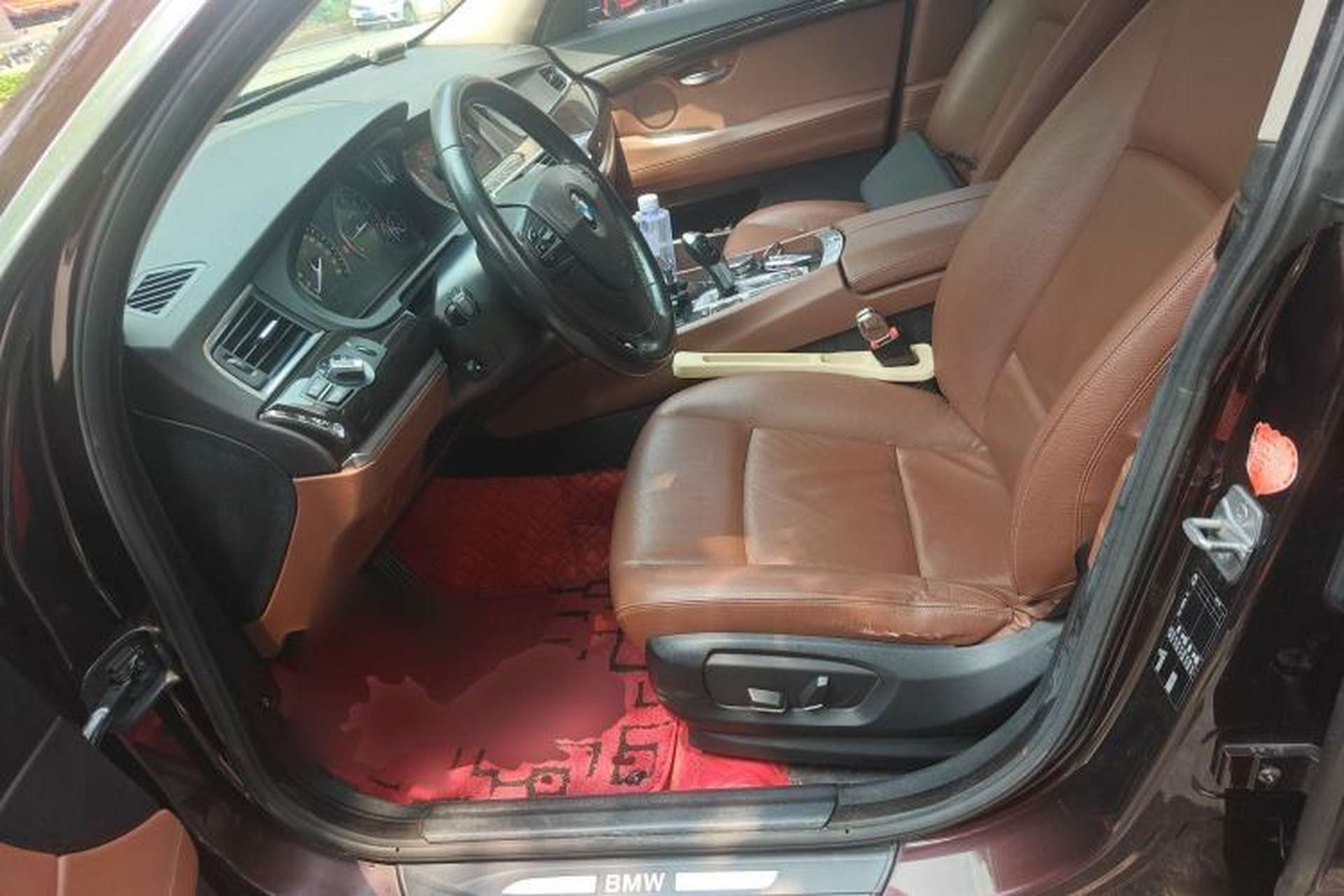 Used BMW 5 Series GT 2015 528i Leading Model Left Front Seat