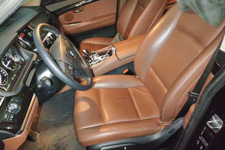 Used BMW 5 Series GT 2015 528i Leading Model Left Front Seat