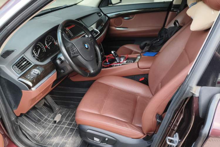 Used BMW 5 Series GT 2015 528i Leading Model Left Front Seat