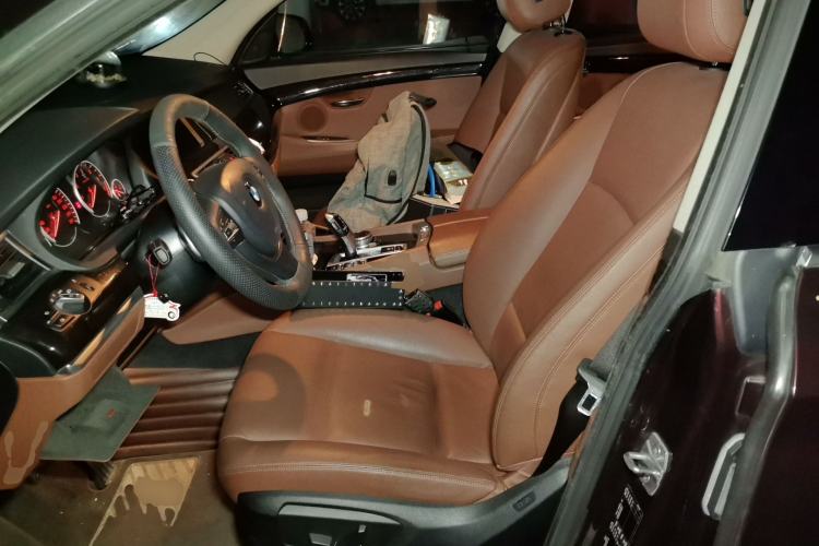 Used BMW 5 Series GT 2015 535i Leading Model Left Front Seat