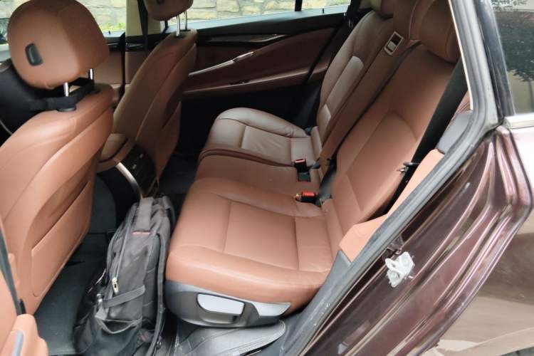 Used BMW 5 Series GT 2015 528i Leading Model Left Rear Seat