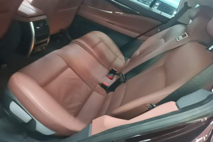 Used BMW 5 Series GT 2015 528i Leading Model Left Rear Seat