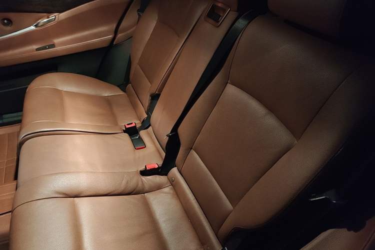 Used BMW 5 Series GT 2015 528i Leading Model Left Rear Seat