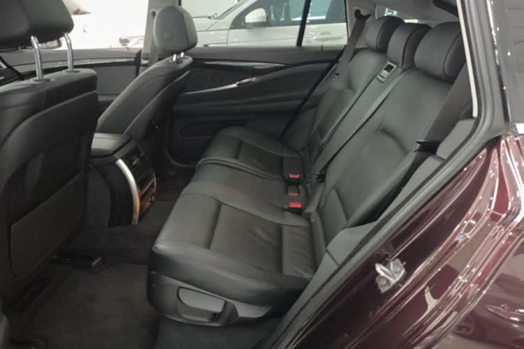 Used BMW 5 Series GT 2015 528i Leading Model Left Rear Seat