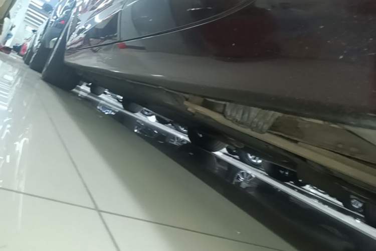 Used BMW 5 Series GT 2015 528i Leading Model Left Side Sill