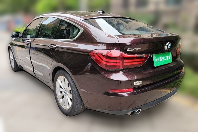Used BMW 5 Series GT 2015 528i Leading Model Rear Left 45 Deg
