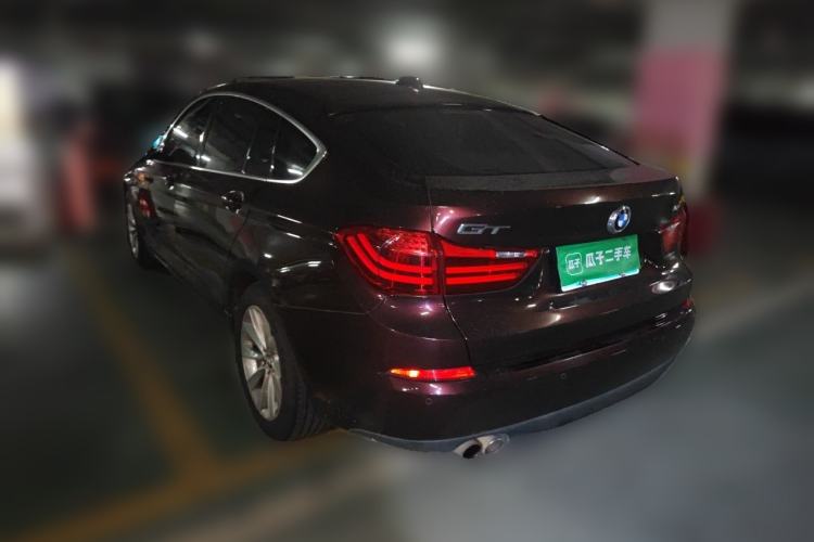 Used BMW 5 Series GT 2015 528i Leading Model Rear Left 45 Deg