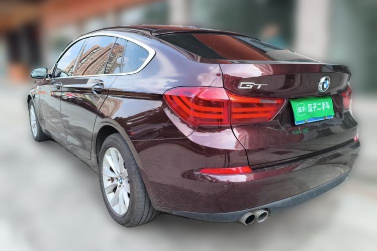 Used BMW 5 Series GT 2015 528i Leading Model Rear Left 45 Deg