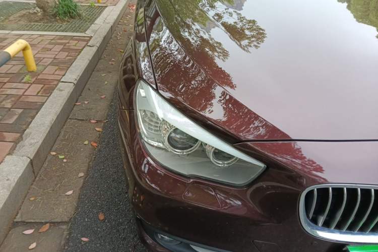 Used BMW 5 Series GT 2015 528i Leading Model Right Front Headlight