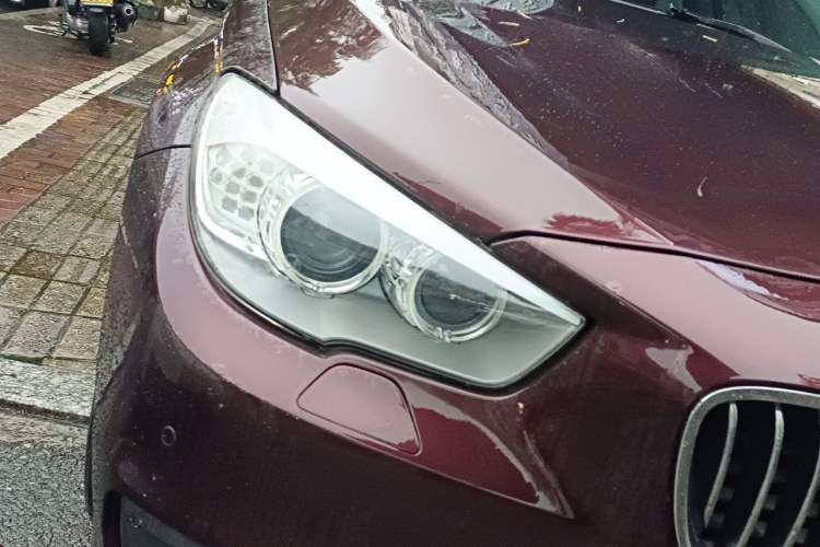 Used BMW 5 Series GT 2015 535i Leading Model Right Front Headlight