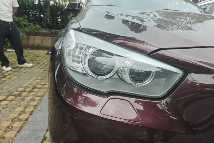 Used BMW 5 Series GT 2015 528i Leading Model Right Front Headlight