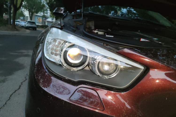 Used BMW 5 Series GT 2015 535i Luxury Edition Right Front Headlight