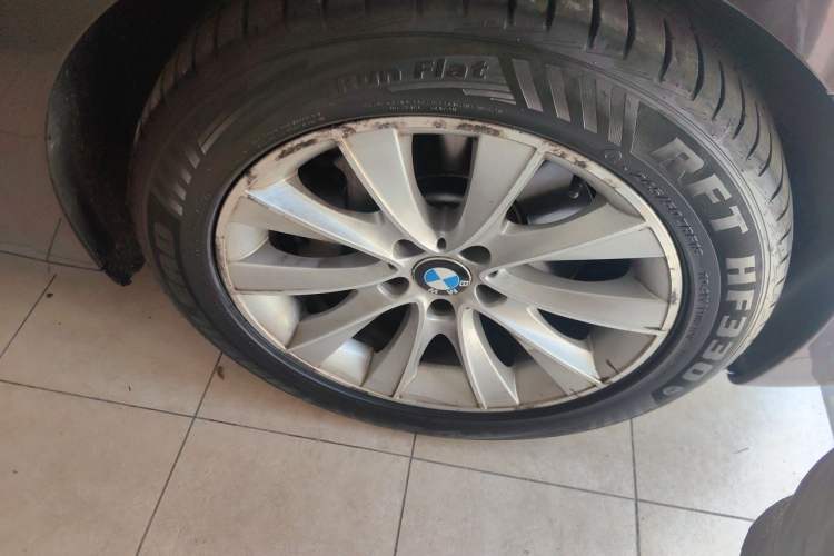 Used BMW 5 Series GT 2015 528i Leading Model Right Front Wheel Hub