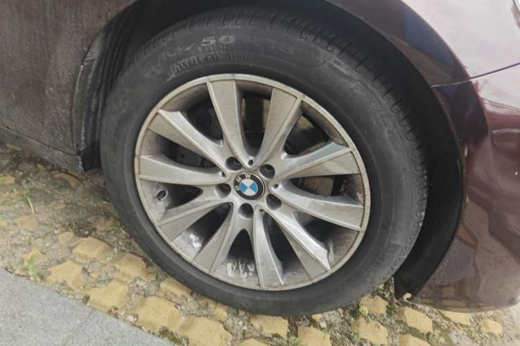 Used BMW 5 Series GT 2015 528i Leading Model Right Front Wheel Hub