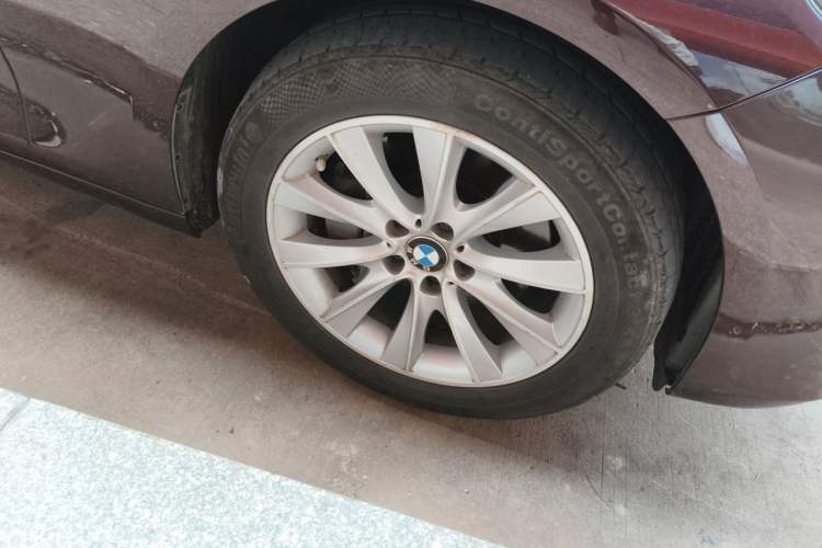 Used BMW 5 Series GT 2015 528i Leading Model Right Front Wheel Hub