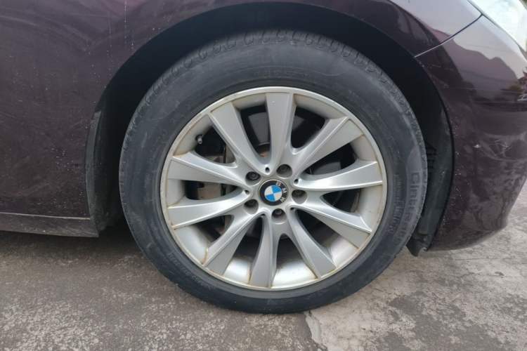 Used BMW 5 Series GT 2015 528i Leading Model Right Front Wheel Hub