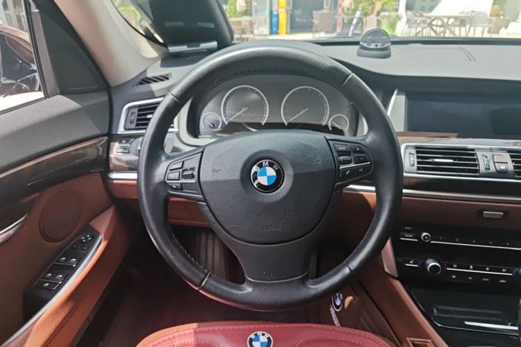 Used BMW 5 Series GT 2015 528i Leading Model Steering Wheel