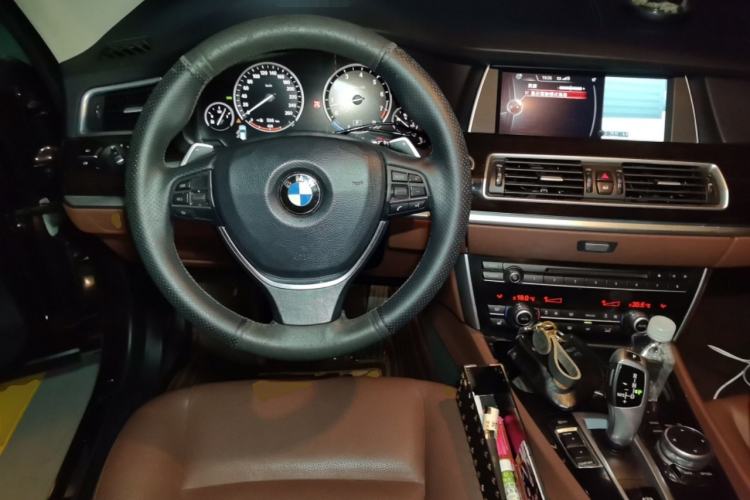 Used BMW 5 Series GT 2015 535i Leading Model Steering Wheel