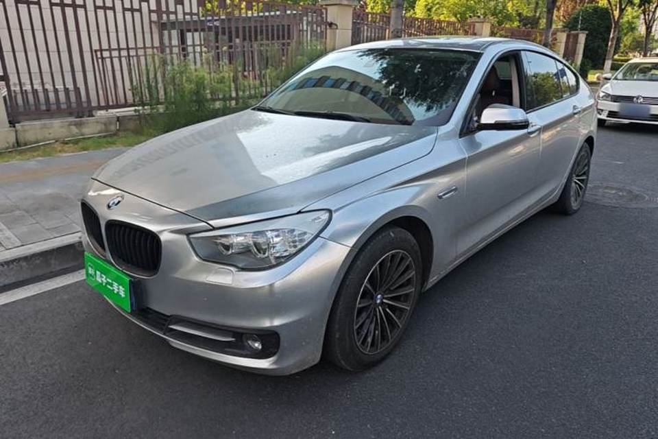 BMW 5 Series GT 2015