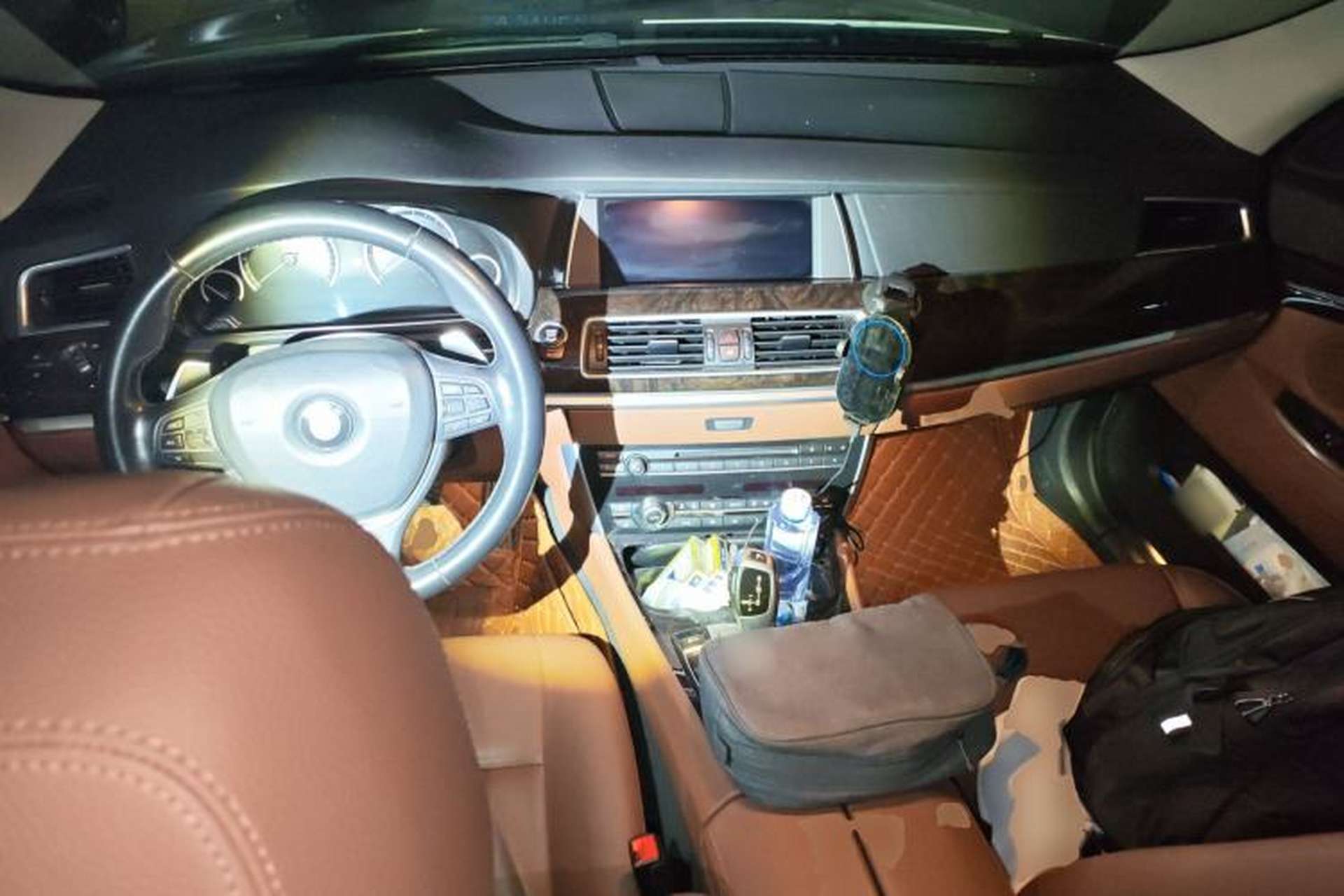 Used BMW 5 Series GT 2015 535i Leading Model Center Console